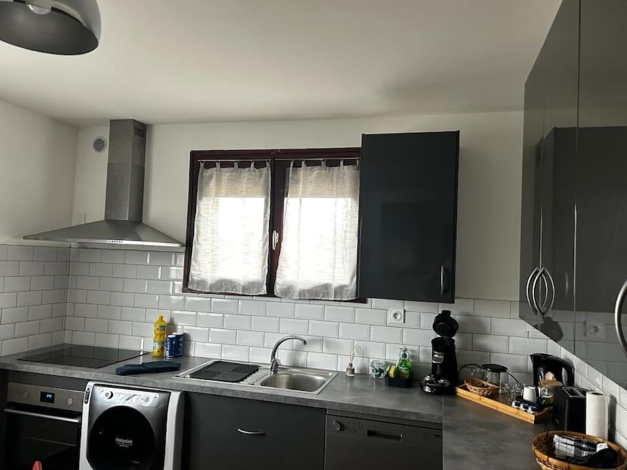 Maison Confort Stationnement Privatif 6 Pers Échirolles Exterior foto